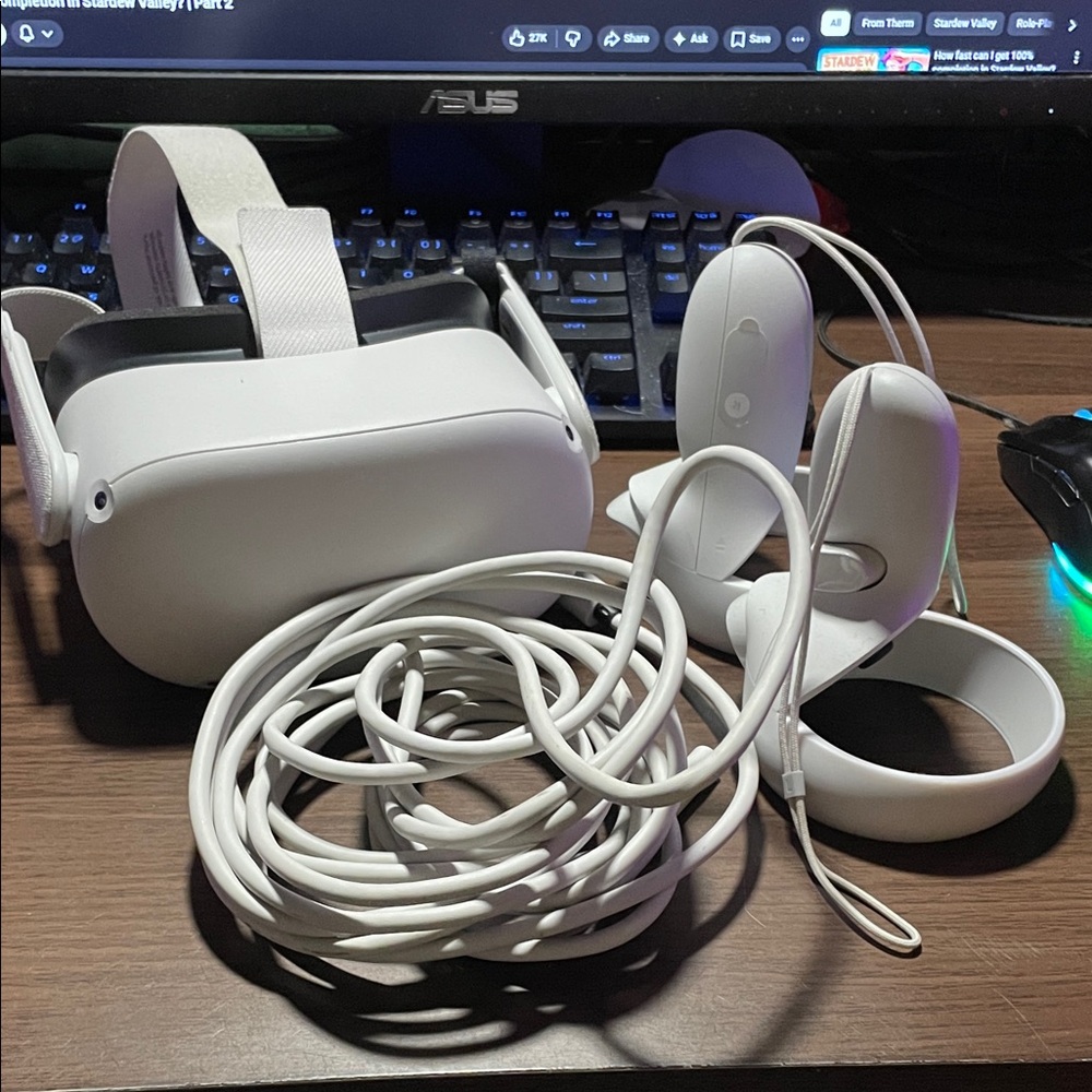 Oculus Meta Quest 2 + 50 ft pc cable (for steam games) + glasses spacer